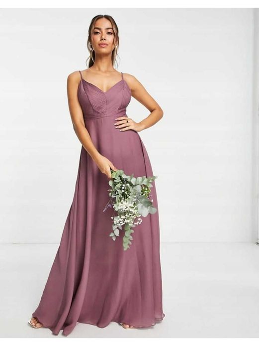 Официална рокля на АSOS