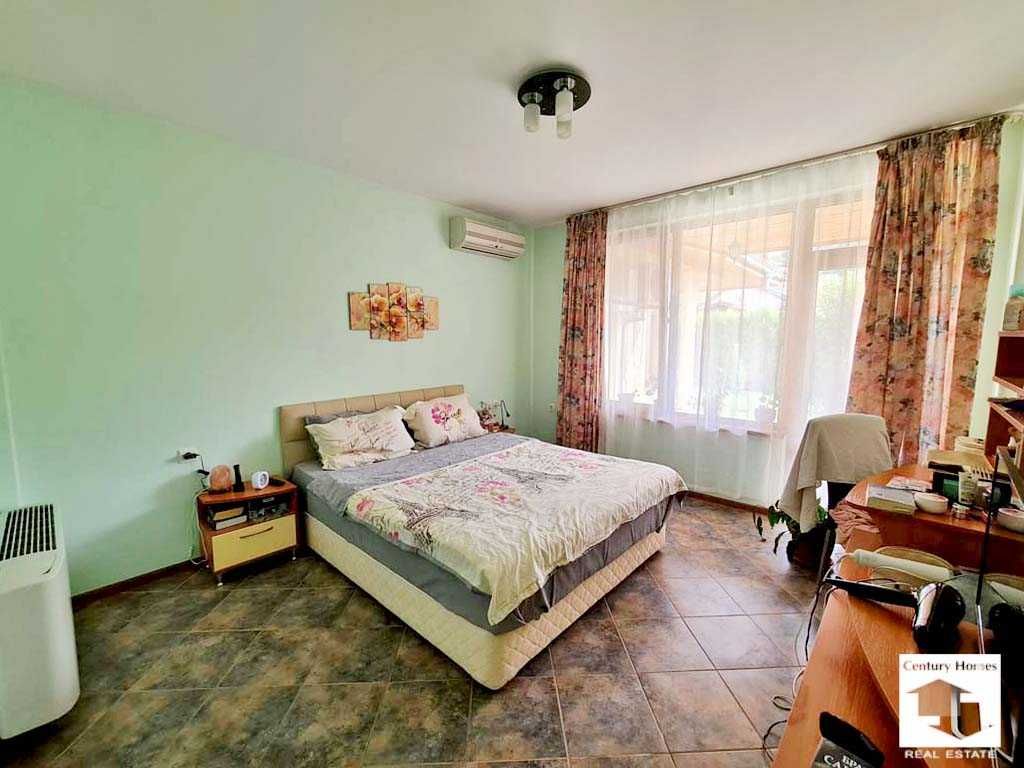 Продава се Къща в с. Шемшево, Област Велико Търново - 250 кв.м за 2240 €/кв.м - Снимка #10
