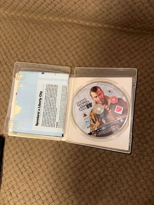 Vând joc GTA 4 pentru PS3