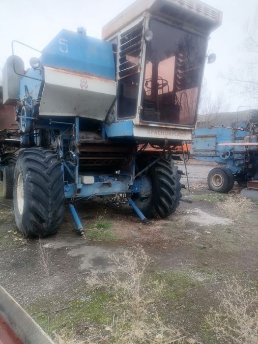Продается комбайн Енисей