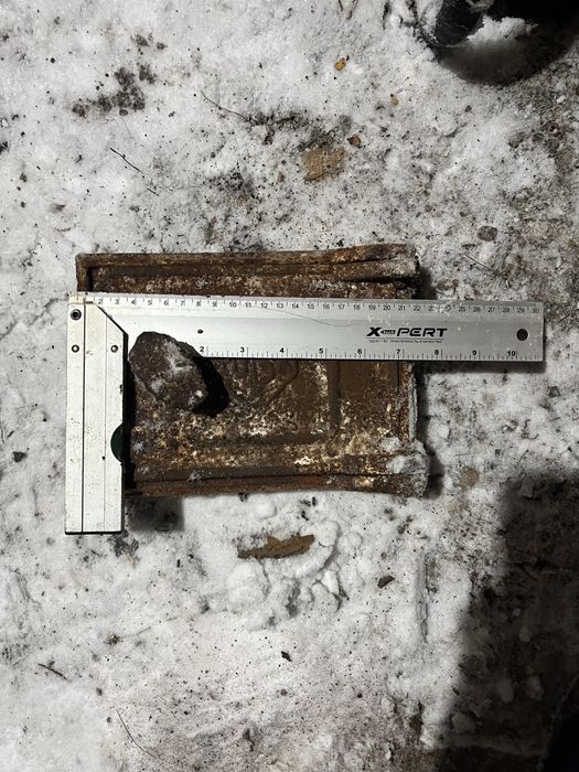 Чугунная дверца для печки либо печных колодцев