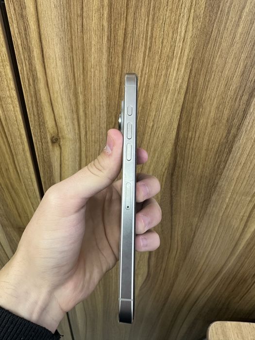 iphone 16 pro max natural 256 gb 93%