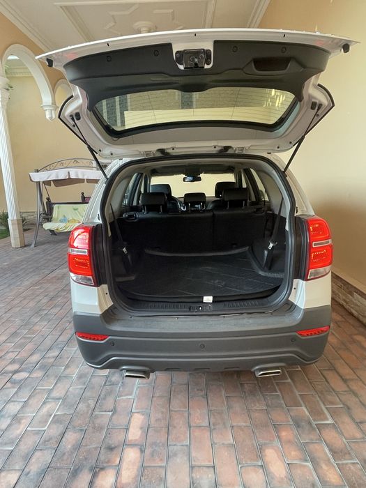 Chevrolet Captiva 4
