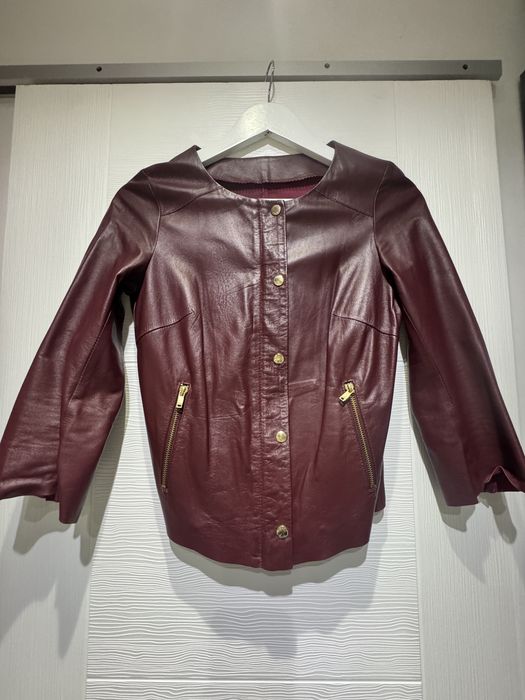 Бургунди кожено яке