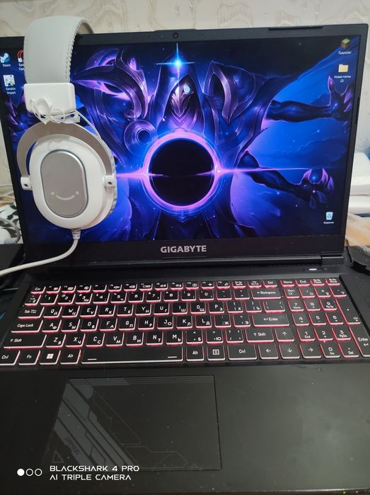 Продаю ноутбук Gigabyte G5