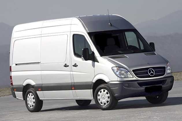 Dezmembram Mercedes-Benz Sprinter 313 2.2 diesel