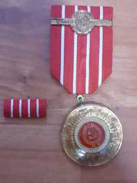 Vand medali comunista