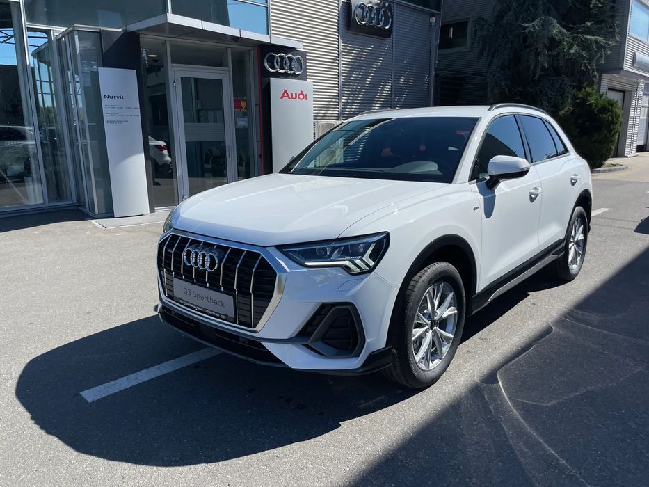 Audi Q3 quattro, camere 360, s line
