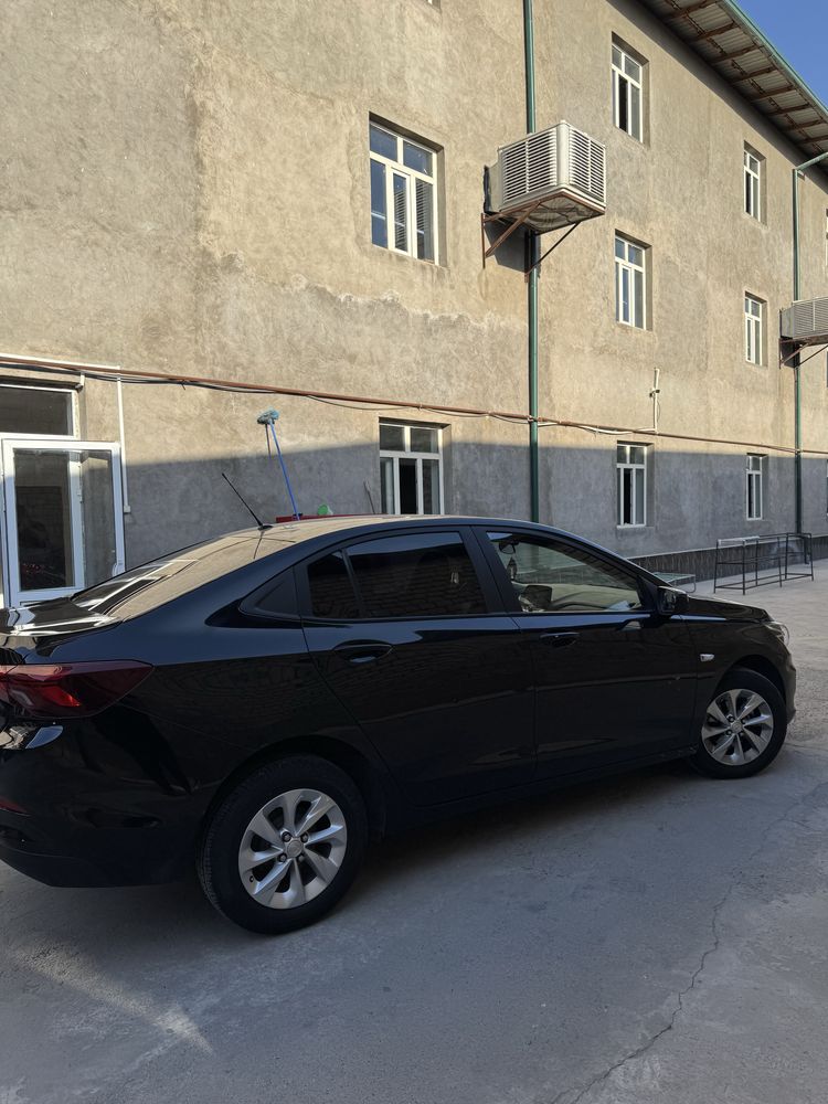 Chevrolet onix LTZ 2023