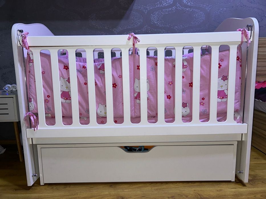 Patuț bebe lemn masiv alb -gama de lux