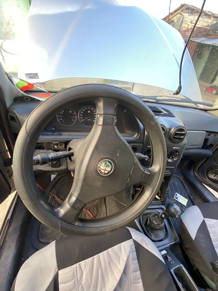Продавам alfa romeo 147 1.9jtd на части
