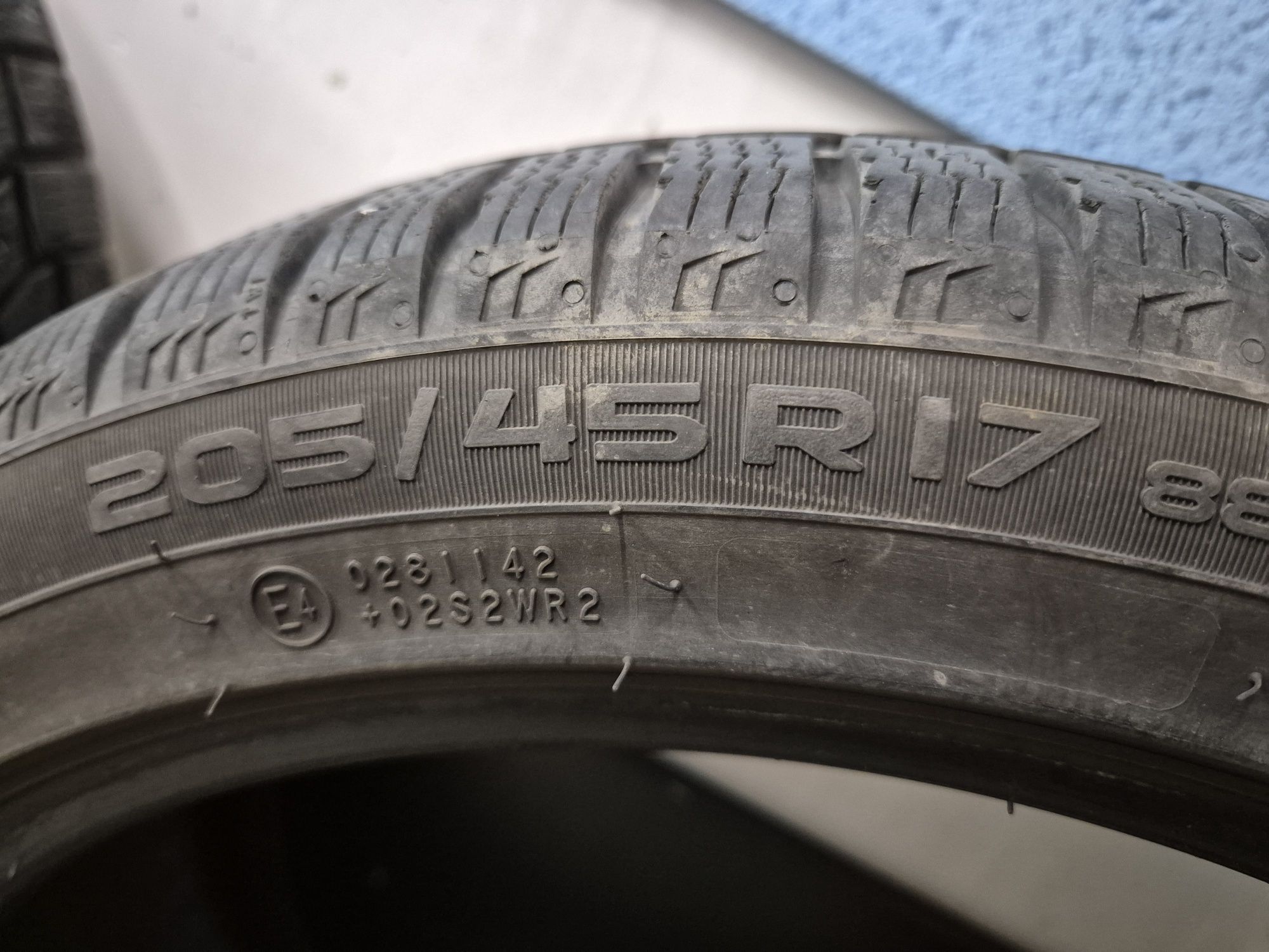 Зимни гуми NOKIAN 205/45 R 17