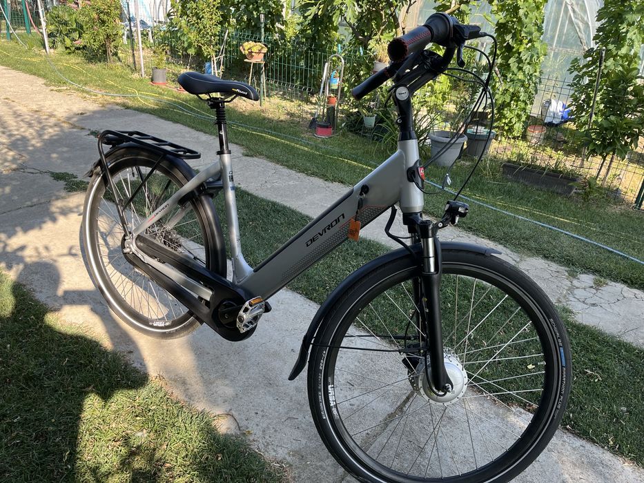 Bicicleta electrica Devron aproape noua