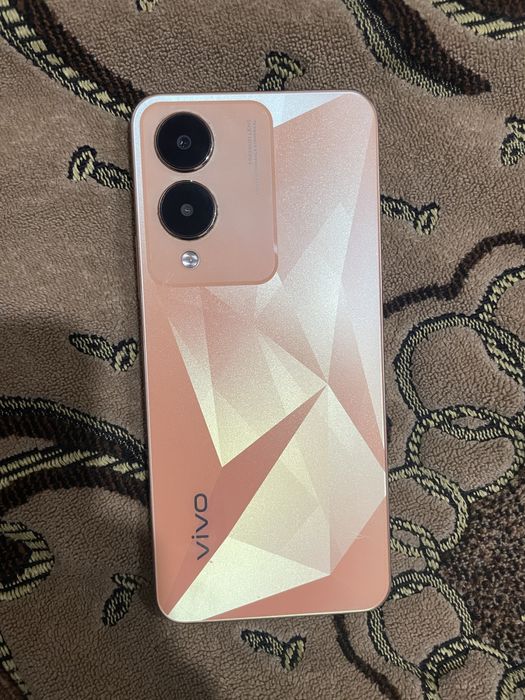 Продам Vivo Y17s