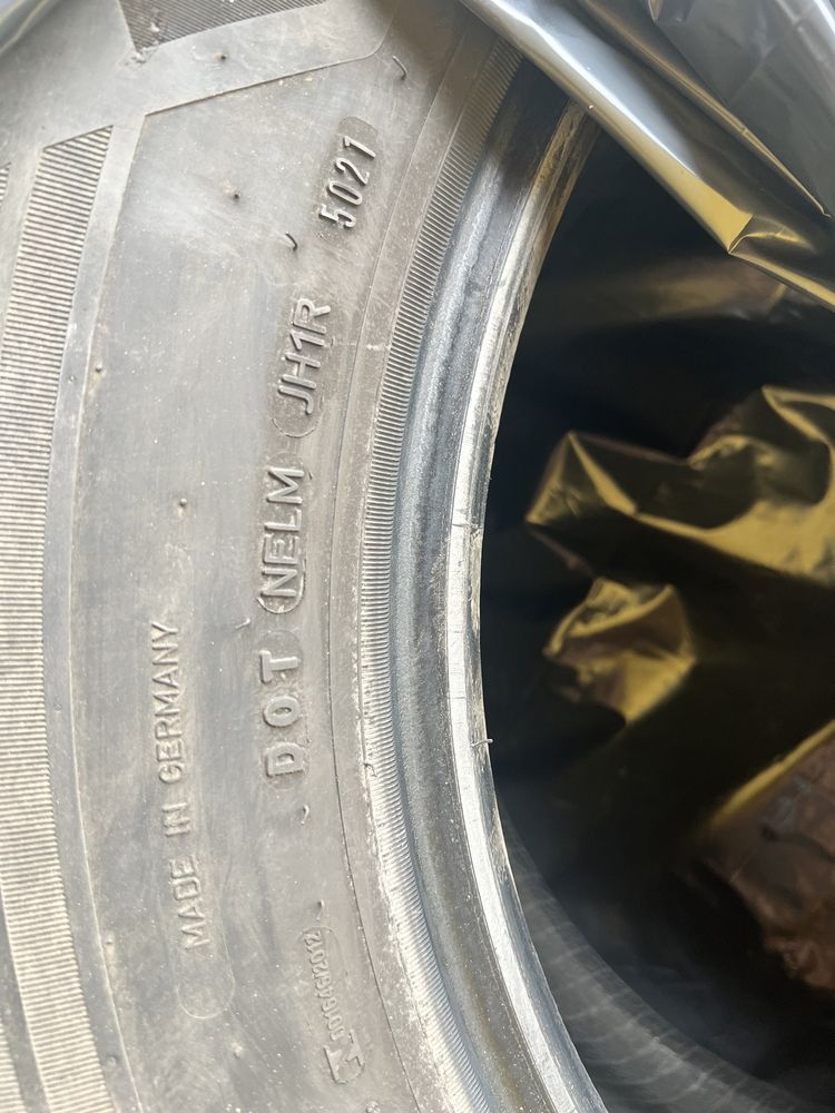 Гуми 235/65/18 GoodYear Eagle F1