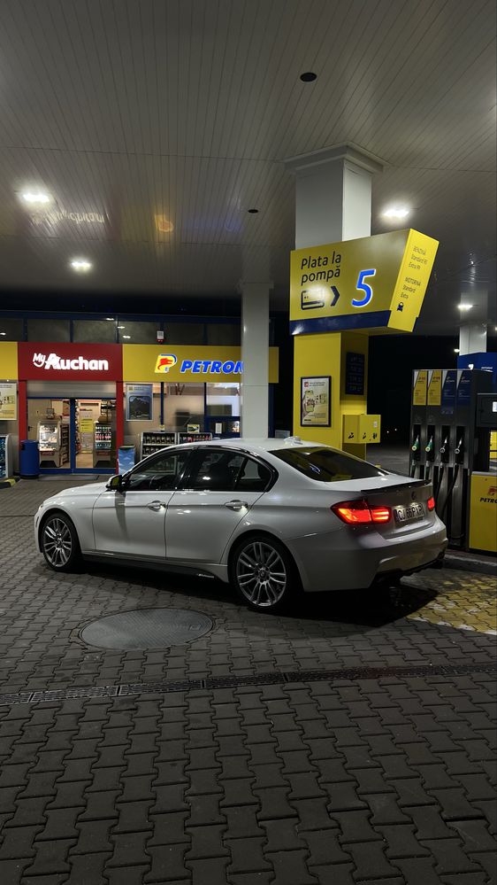 BMW F30 Activehybrid 3 (335i) 2014