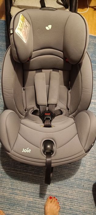 Scaun auto joie ..