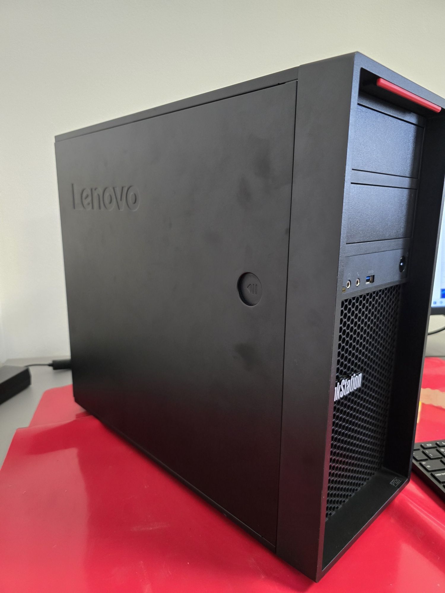 Lenovo P320 MT Workstation