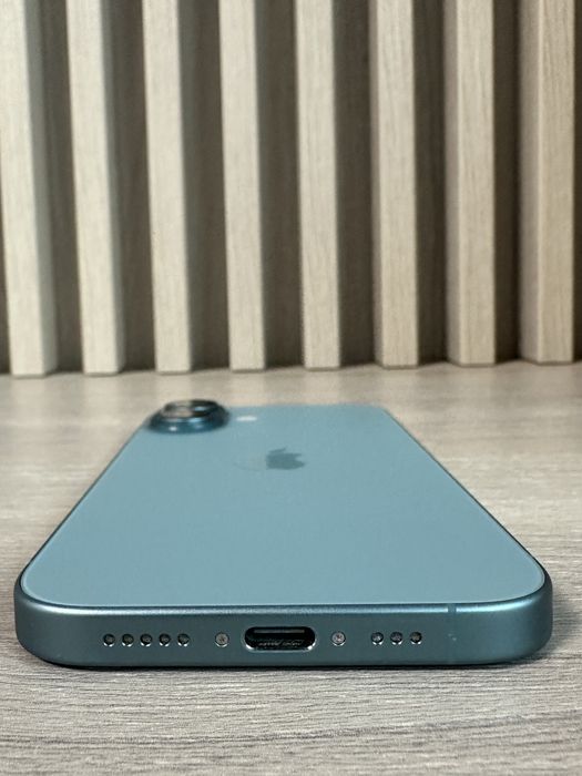 iPhone 16,exact ca NOU,128GB,Baterie 100%,Albastru Teal,liber,GARANTIE