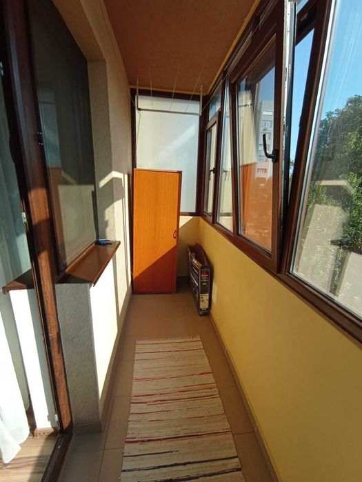 Pers. fizica, vand(sau inchiriez) ap.2 CD, zona Nicolina-Cug, etaj 1