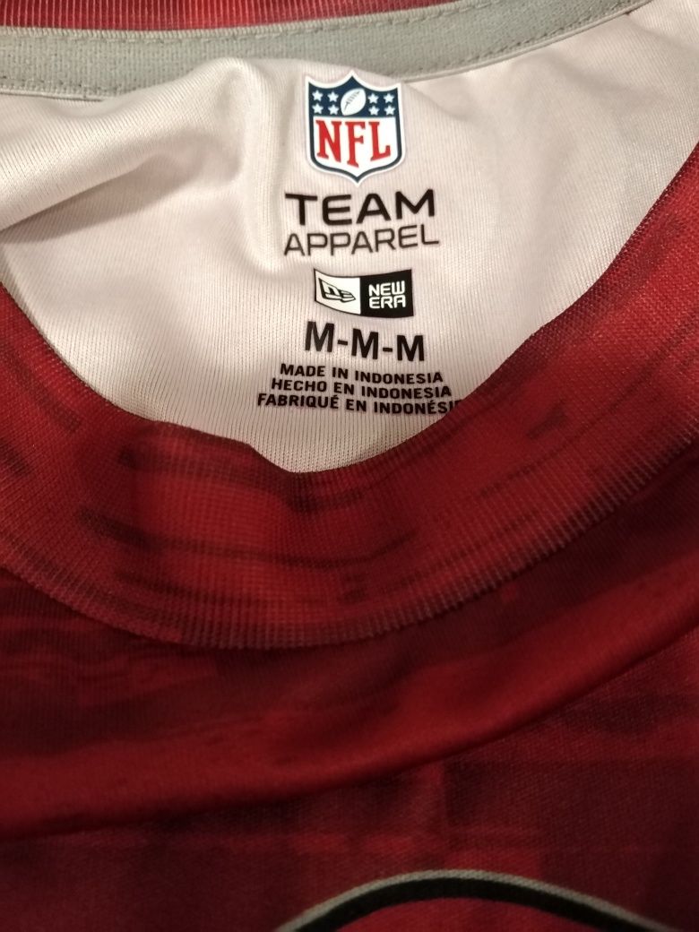 Sapca [M/L] + tricou [M] New Era NFL Tampa Bay Buccaneers