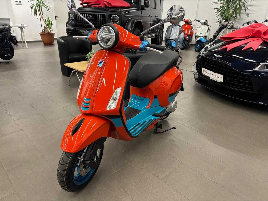 Vespa Primavera 50 - PROMOTIE