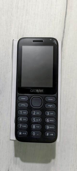 Мобилен Телефон Alcatel 3080 4G НОВ*