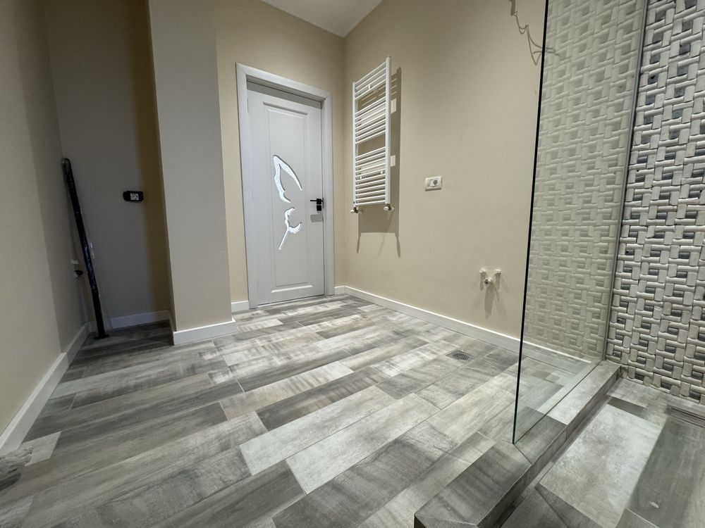 Vand apartament 2 camere parter, totul nou!