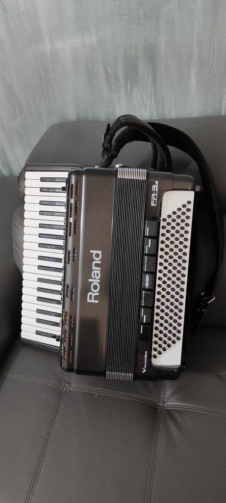 Vand acordeon Roland Fr 3 s