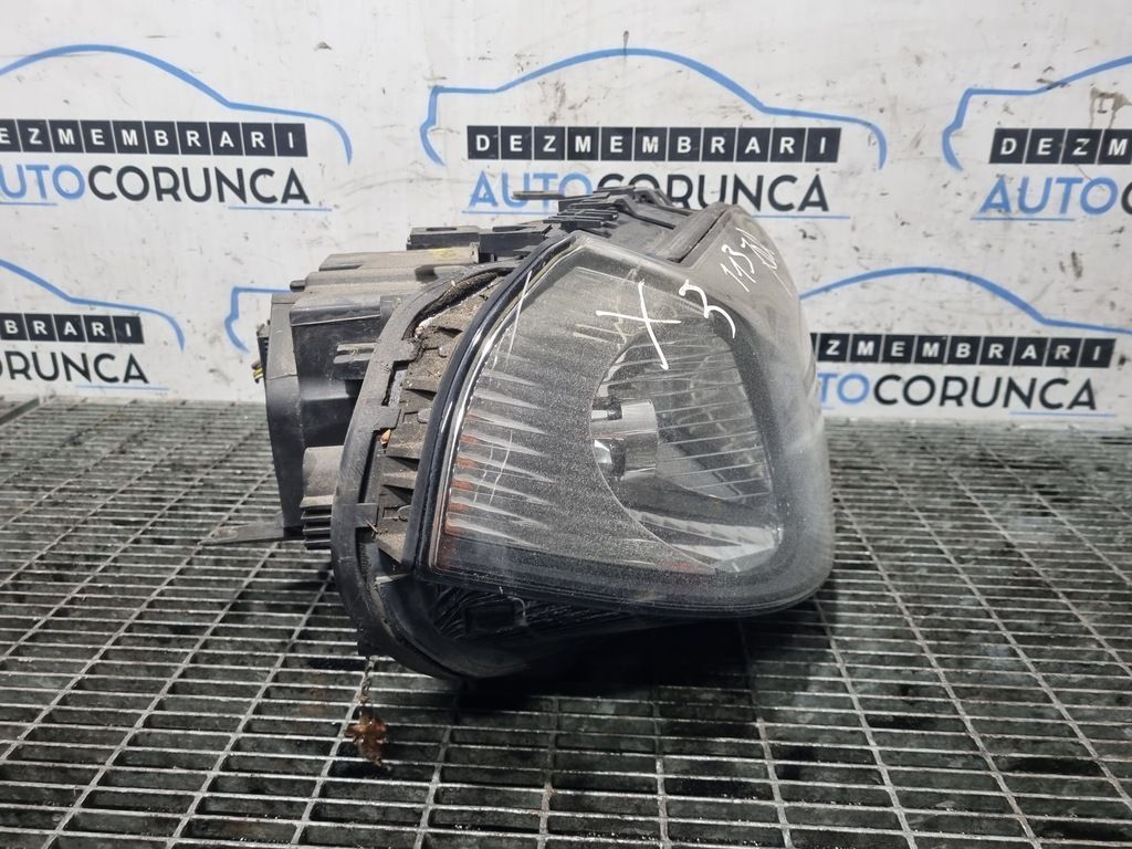 Far Dreapta BMW X3 E83 2006 - 2010 SUV 4 Usi (1137) Fara xenon