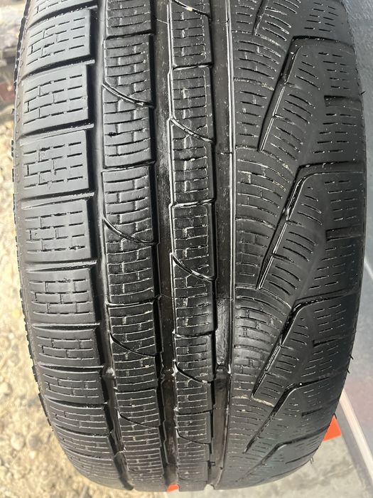 Anvelope Iarna Pirelli Sttozero 245/45R18