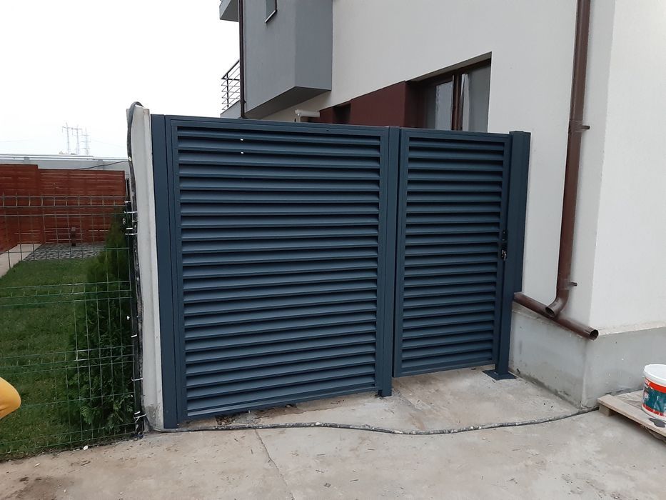 Garduri și porți din plasă metalică fabricate exact după cerințe. Aces