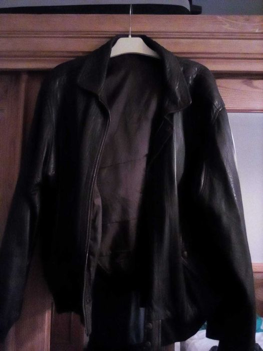 Vand geaca imitatie piele barbateasca