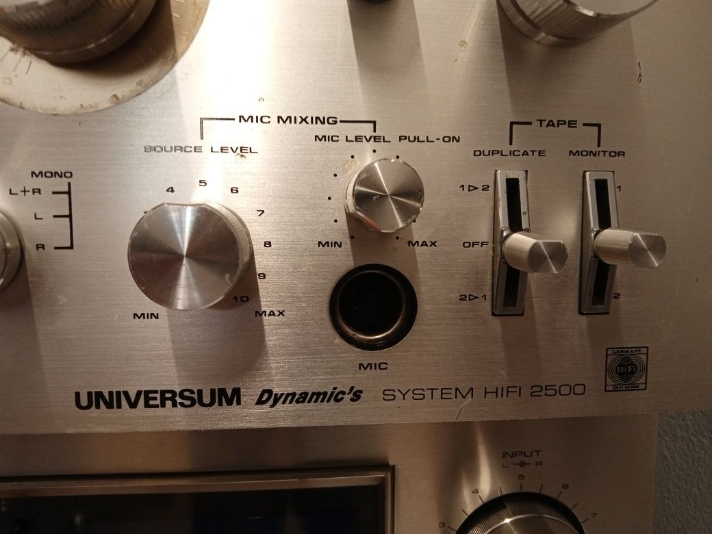 Universum 2500 dinamic s
