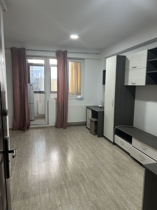 VÂND / ÎNCHIRIEZ garsonieră Militari Rezidence, str Tineretului nr 19.