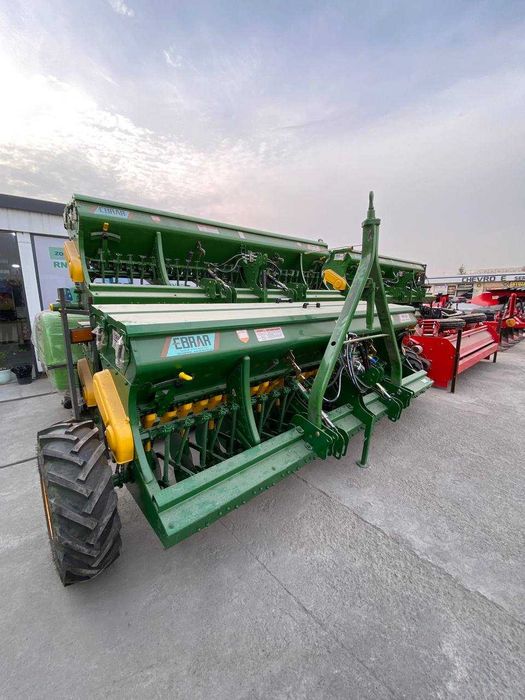 Зерновая сеялка 28-рядная E-HM-28