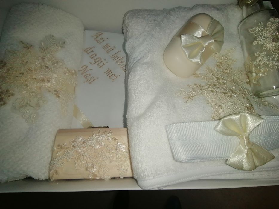 Trusouri botez realizate in atelierul nostru