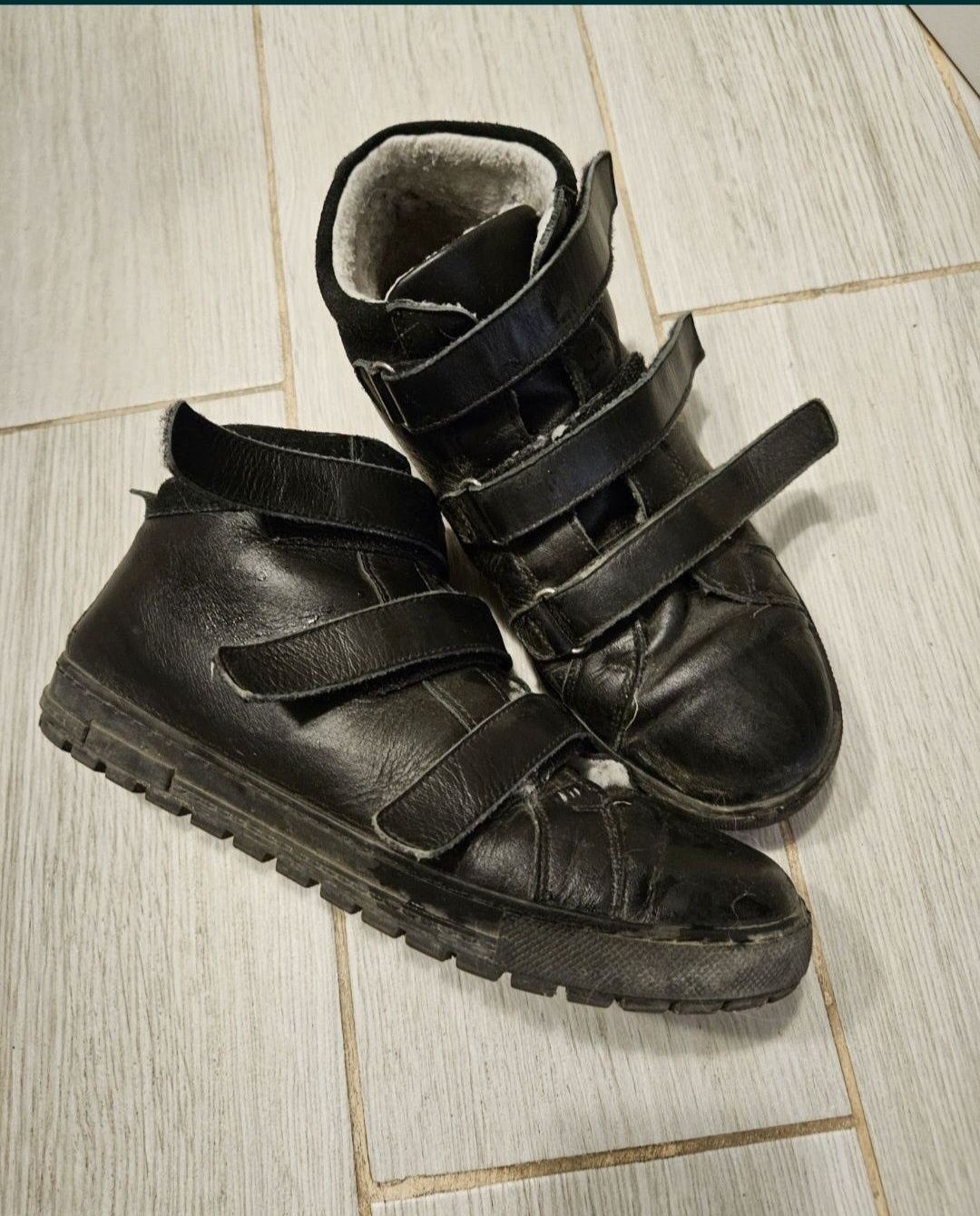 Високи кецки REEBOK