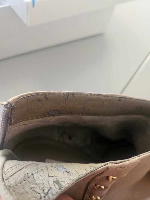 Нови кожени боти Guess