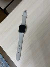 Apple watch se 44mm зарядка нету