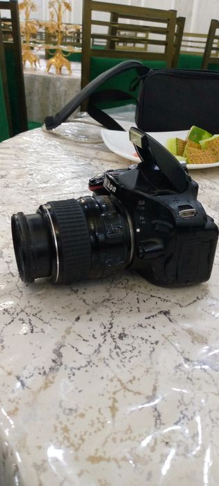 Nikon 5100d sotiladi