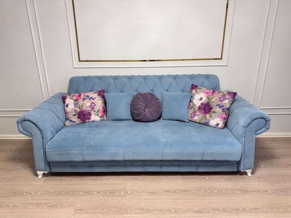 Продам диван в хорошем состоянии