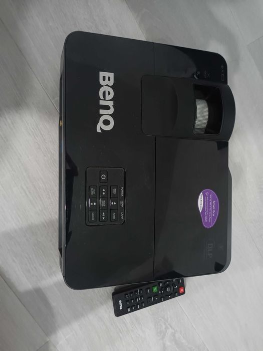 Vand Videoproiector 3D BenQ MS513,  800 x 600, HDMI, VGA, Jack 3.5mm