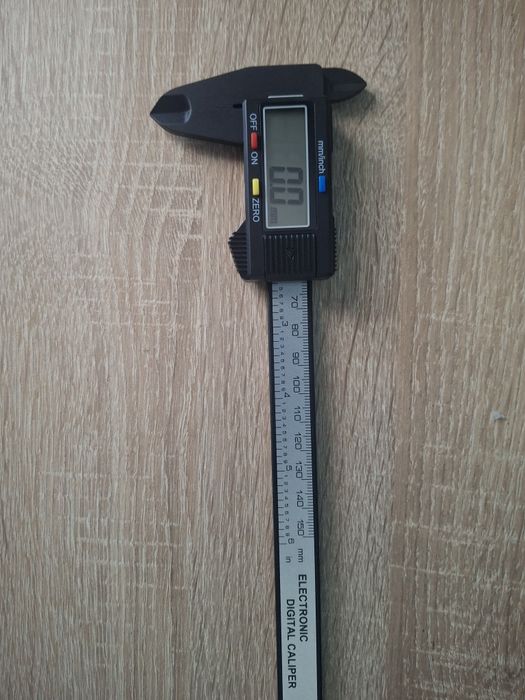 Subler electronic digital din fibra de carbon digital nou cu baterie