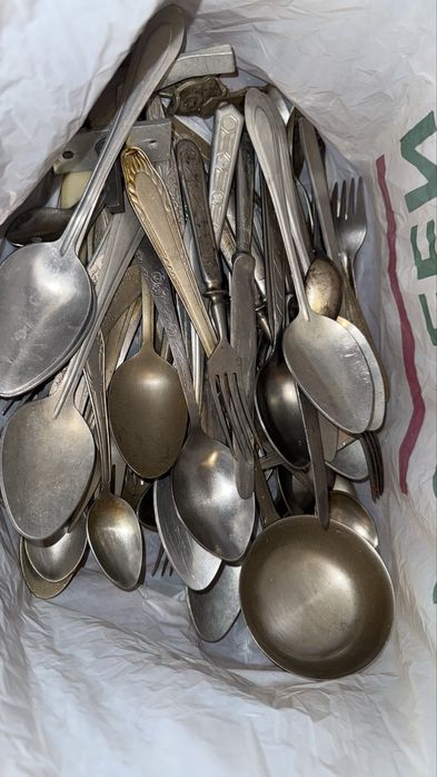 Продам столовые приборы СССР, 80тых годов. Металл. Качество. 1,5кг вес
