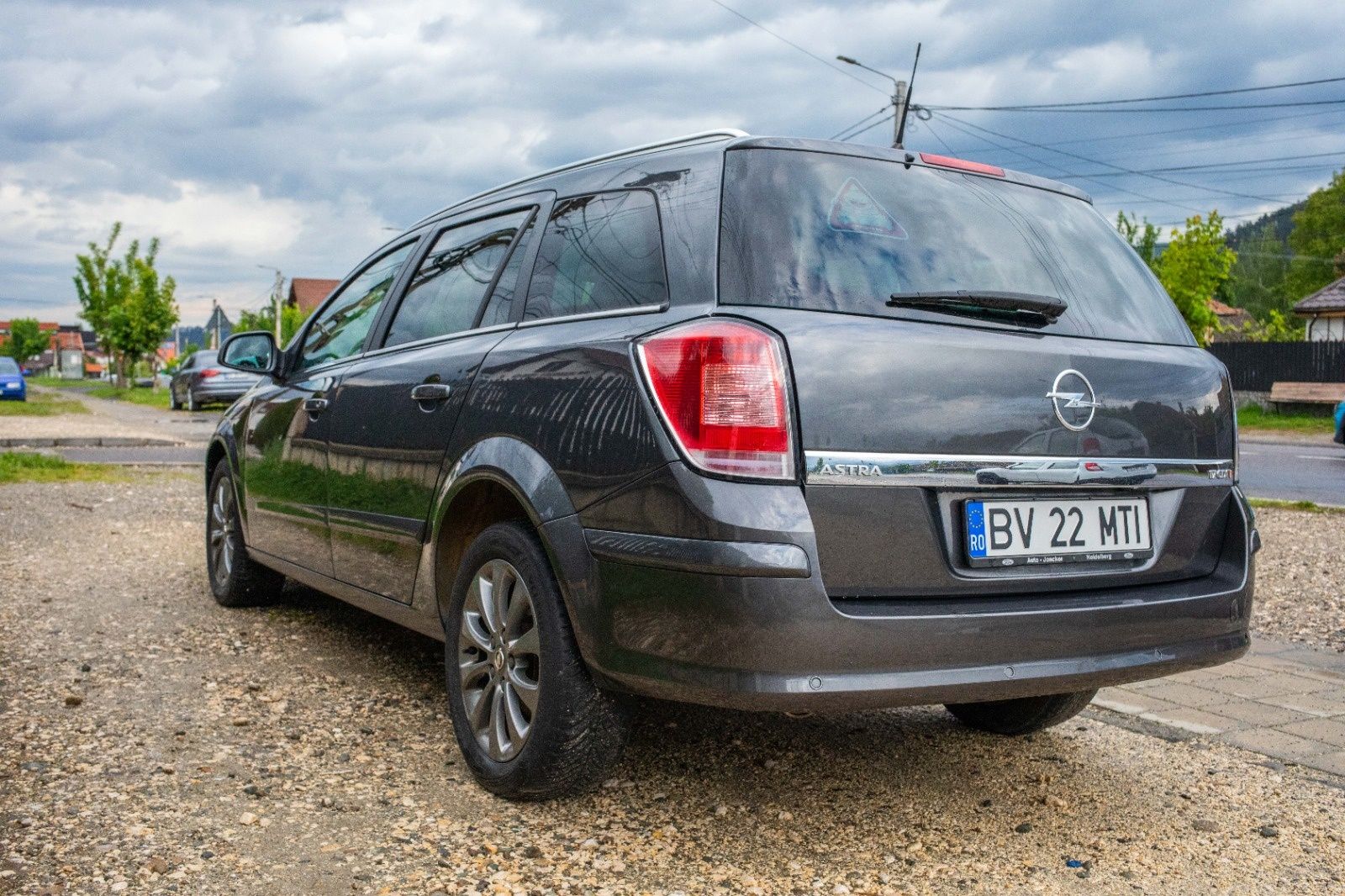 Vând Opel Astra H