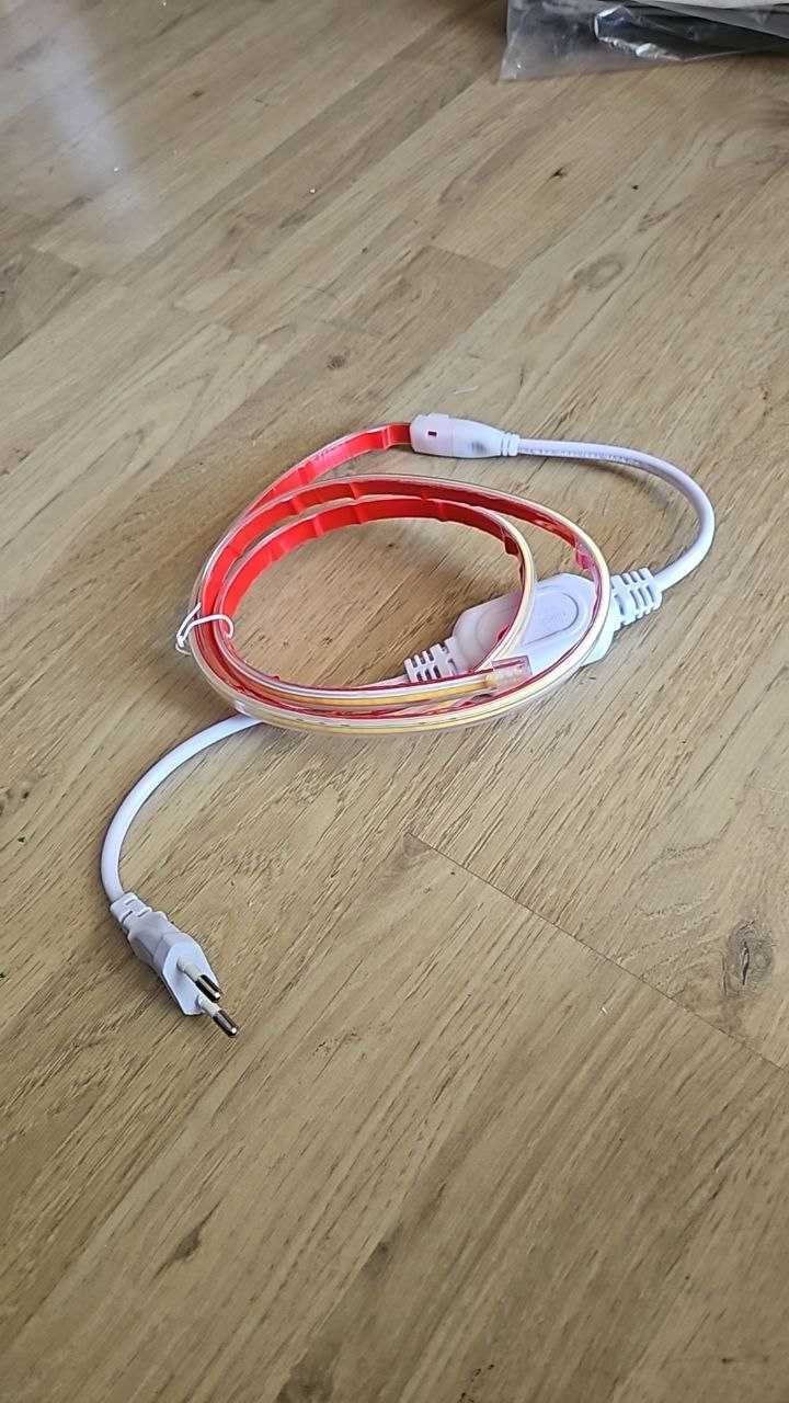 Водоустойчива LED лента 220V, COB 288LEDs/M IP65 за огледало
