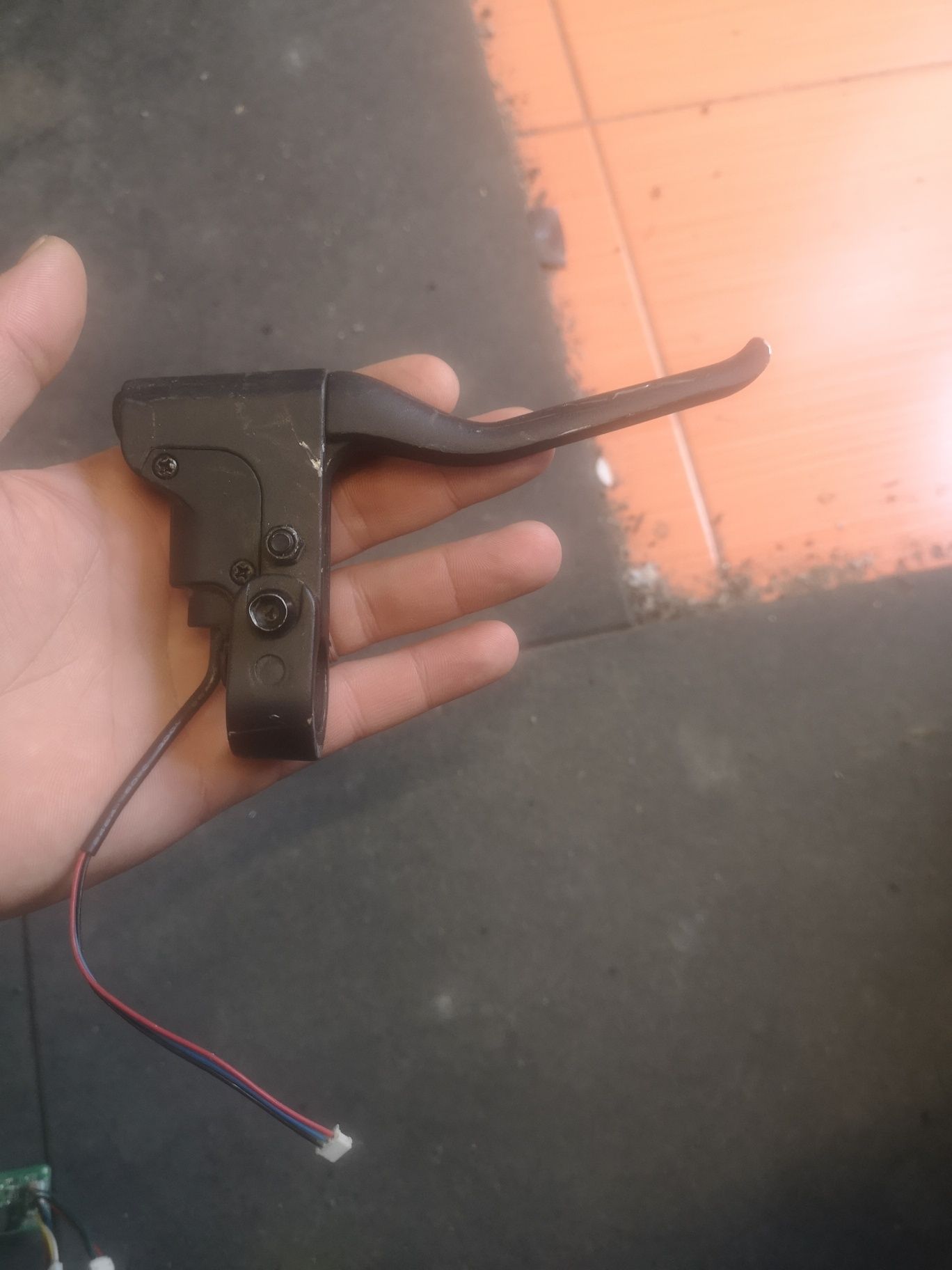 Dezmembrez Xiaomi M365/M465PRO/Essential/1S/PRO2/etc