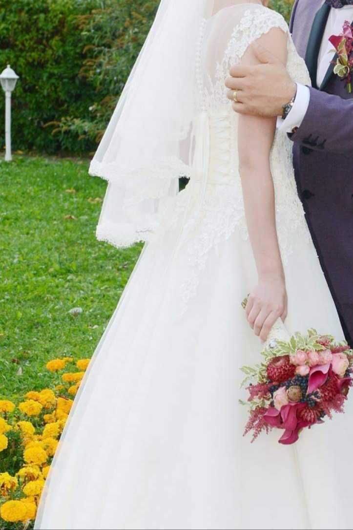 Rochie de mireasa Brasov