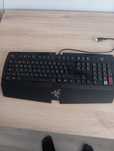 Продавам клавиатура Razer